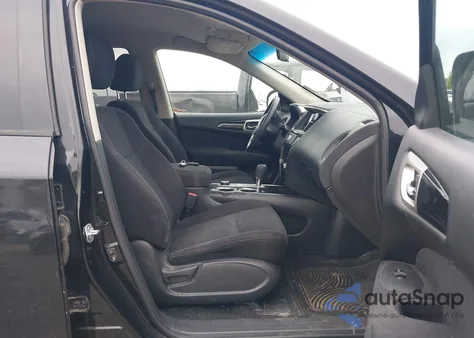 2015 Nissan Pathfinder S z USA, uszkodzony, nr VIN 5N1AR2MM8FC633321